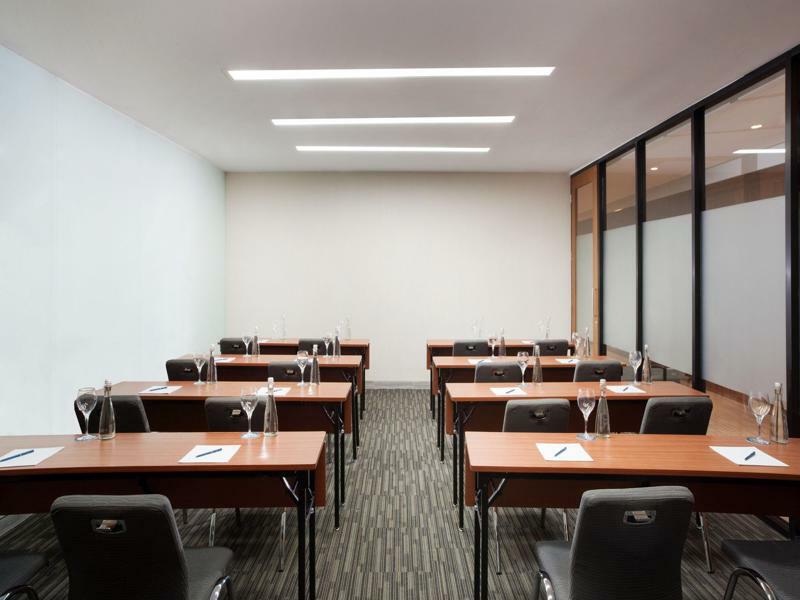 Four Points By Sheraton Jakarta Thamrin Ngoại thất bức ảnh